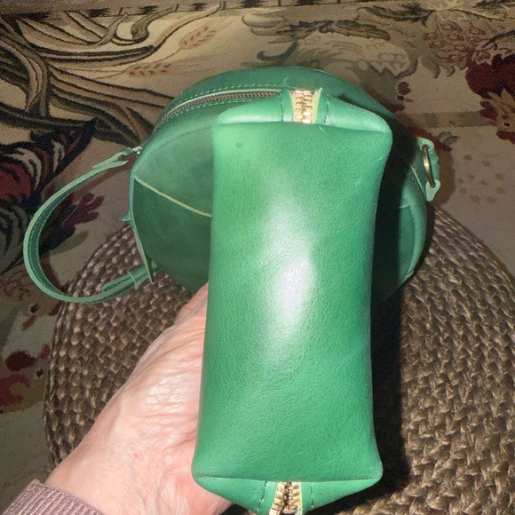 Portland Leather Emerald Crossbody Bag Set - Picture 11 of 16